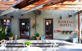 Rowing Hotel